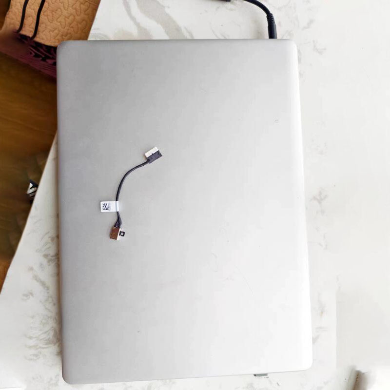 Cable flexible para puerto de  - Charging Port Flex reseña y precio