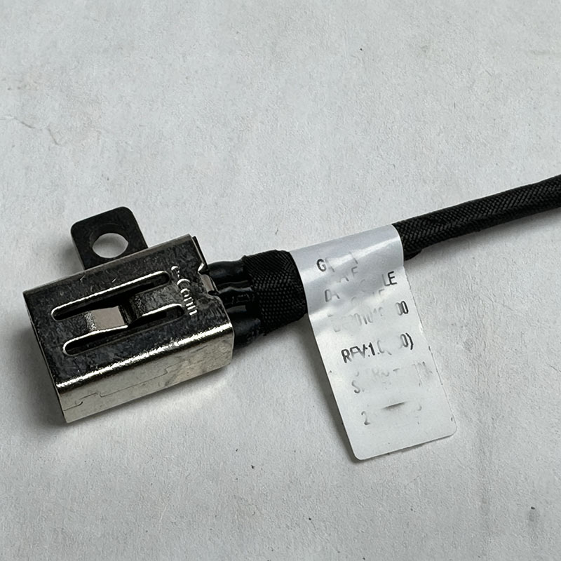 Cable flexible para puerto de  - Charging Port Flex reseña y precio